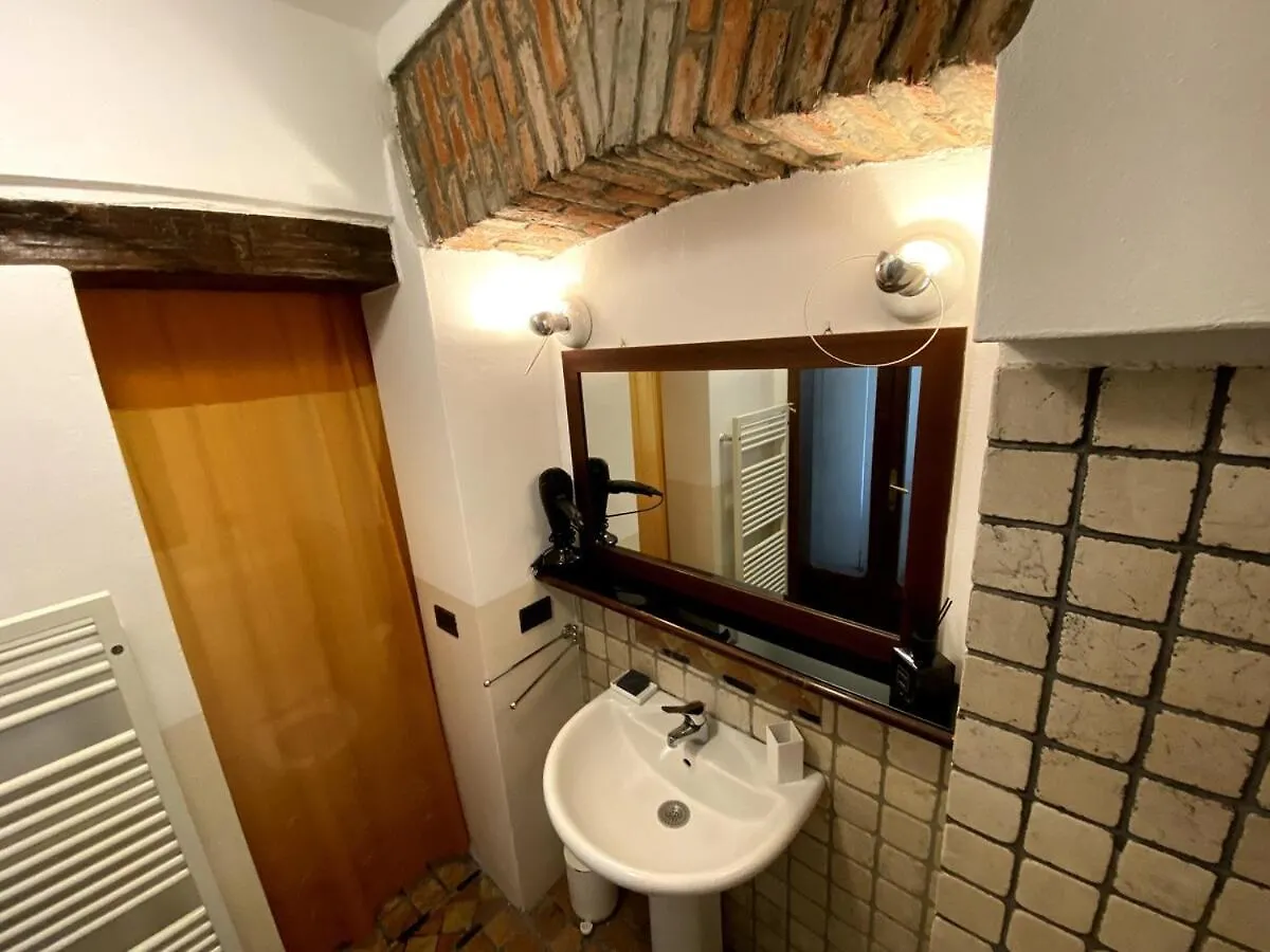 Adalbert House Central Apartment On 2 Levels Milan Italy