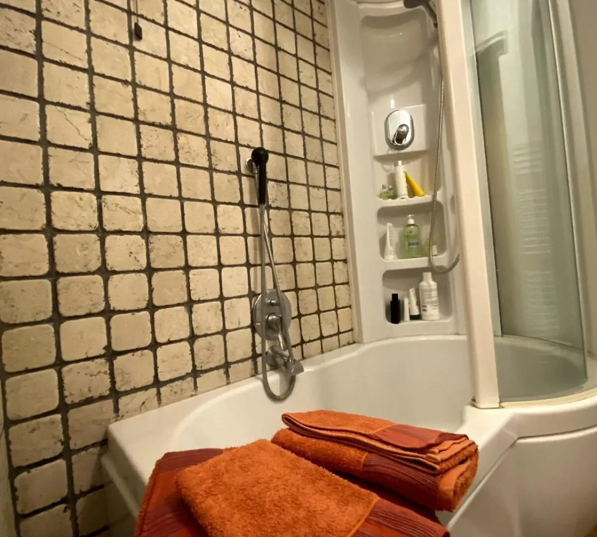 Adalbert House Central Apartment On 2 Levels Milan Italy